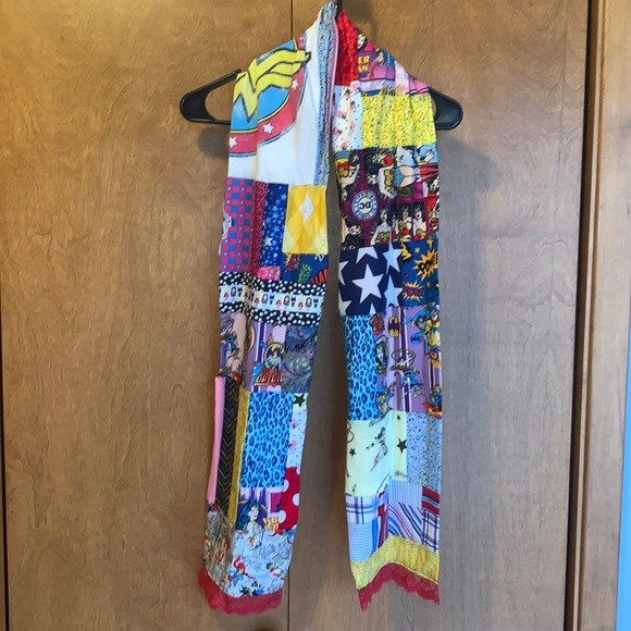 Accessories - EUC one of a kind Wonder Woman handmade scarf